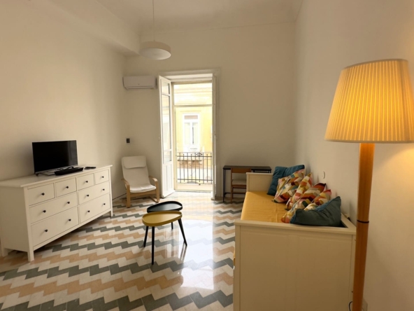 appartamento ristrutturato ed arredato ideale per casa vacanza in vendita zona borgata siracusa