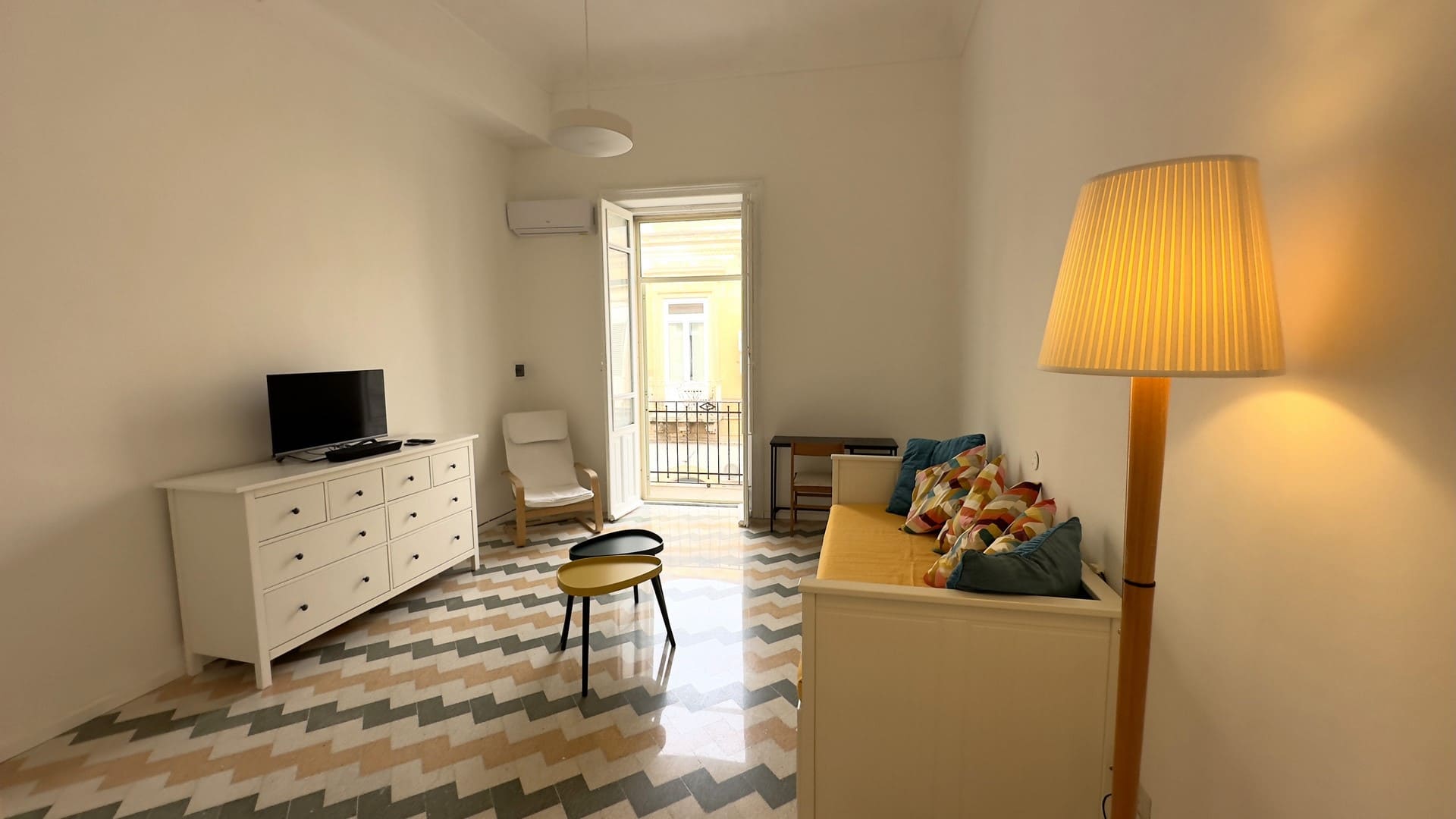 appartamento ristrutturato ed arredato ideale per casa vacanza in vendita zona borgata siracusa
