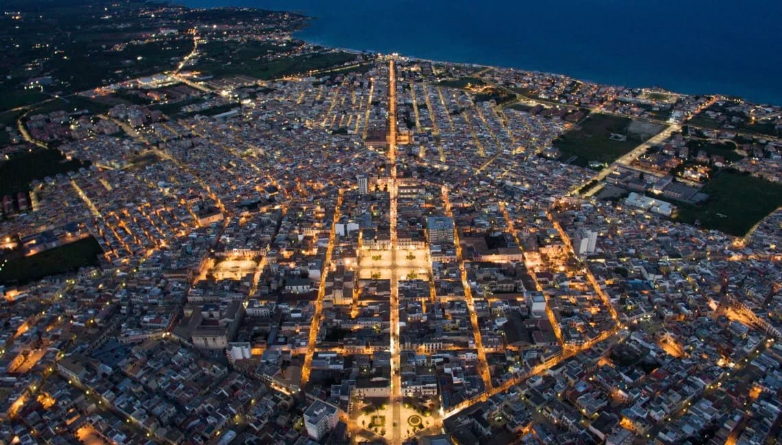 indipendente con terrazzo in vendita avola siracusa