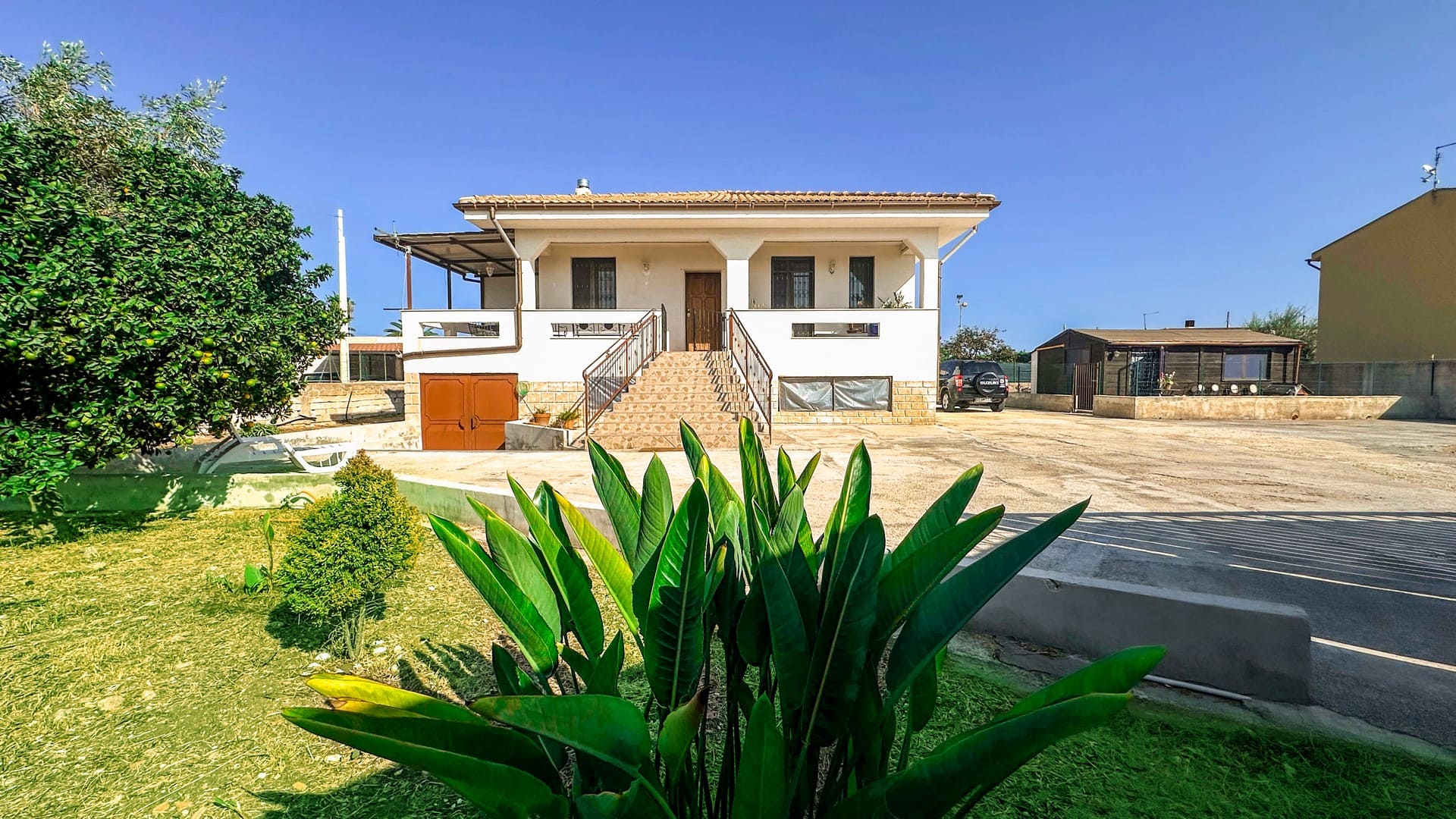 villa in vendita vicino al mare zona fanusa siracusa sicilia