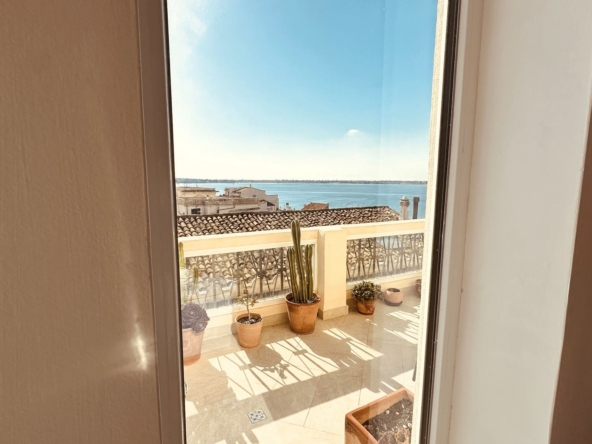 appartamento con terrazzo vista mare vendita ortigia siracusa sicilia