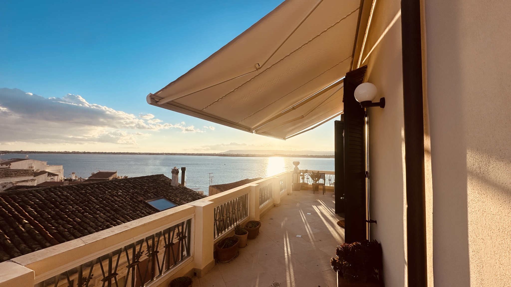 appartamento con terrazzo vista mare vendita ortigia siracusa sicilia